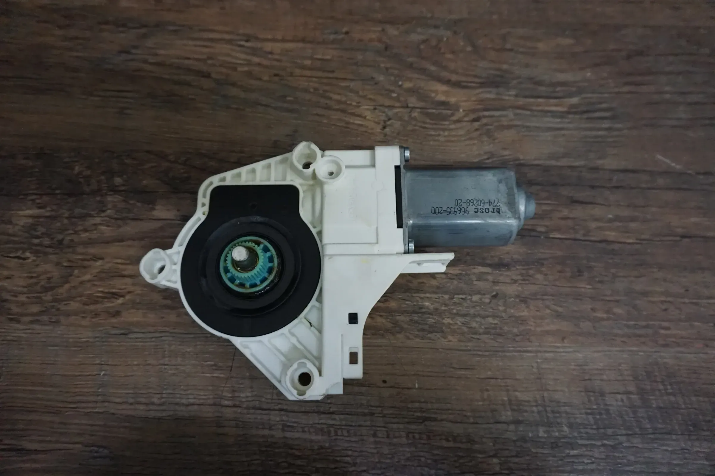 Audi Q7 4L A4 8K A5 8T Fensterhebermotor vorne hinten links 8K0959801A - Bild 1