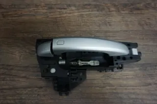 Audi A4 RS4 8K A5 8T Türgriff keyless hinten rechts 8T0837886A - Bild 2