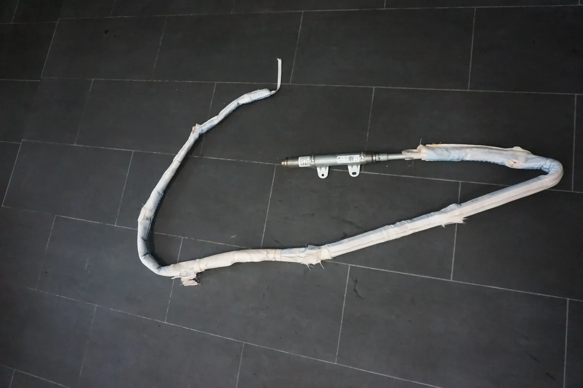 PORSCHE CAYENNE 958 92A Left Roof Curtain Module 7P5880741D Dach Modul Links - Bild 1