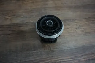 Audi Q2 81A A3 8V Chrom Lüftungsgitter Düse Lüftungsdüsen 8V0820901A - Bild 1