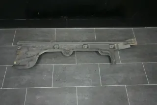 VW T5-Abdeckung Unterbodenverkleidung links hi Radstand 3000 mm - 7H0825209B - Bild 1