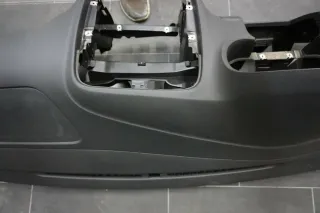 VW Polo 6R Armaturenbrett Cockpit Schalttafel schwarz 6R1857004A - Bild 4