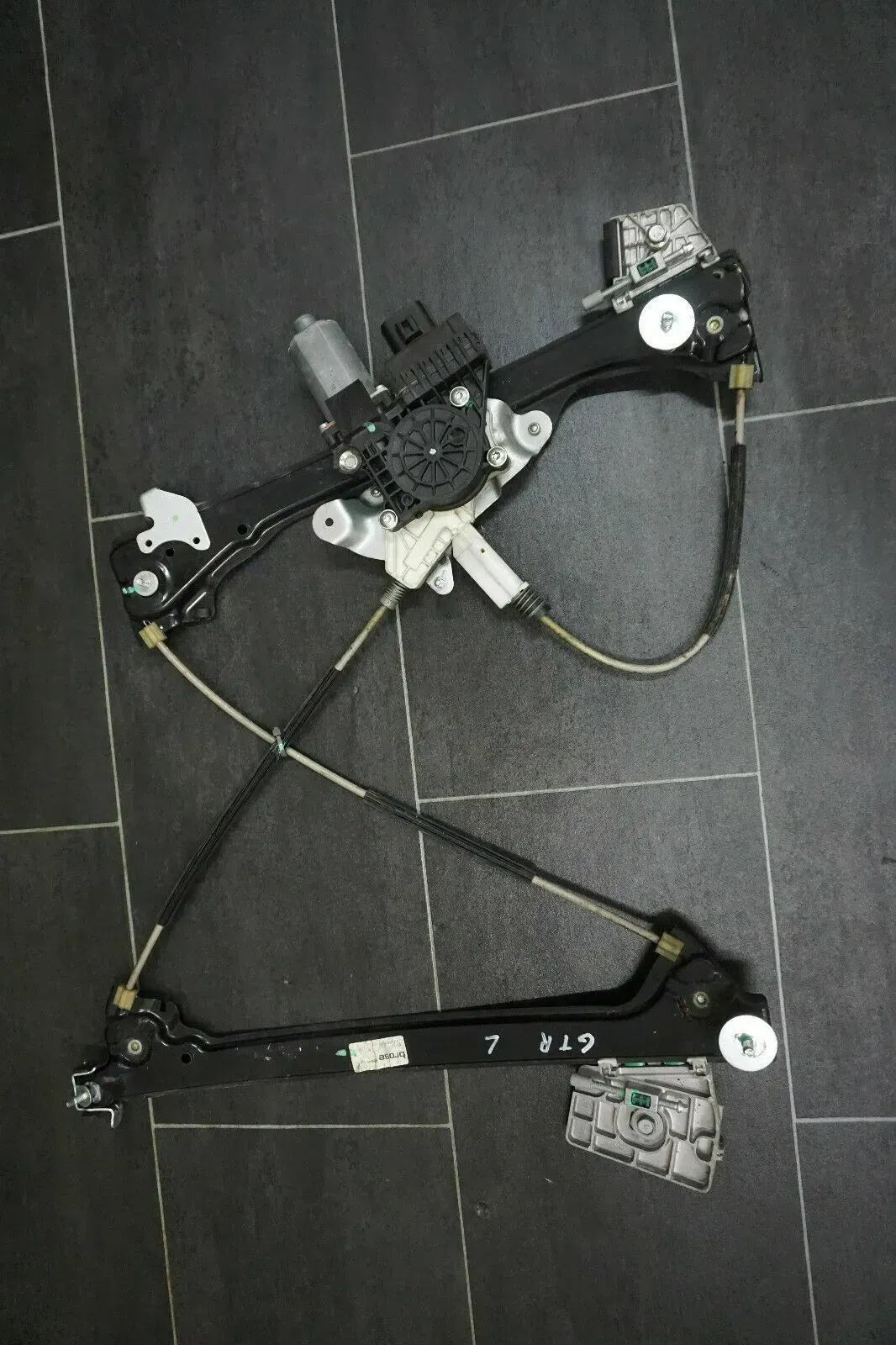 Fensterhebergestänge links Nissan GT-R R35 80721JF00A Fensterhebermotor - Bild 1