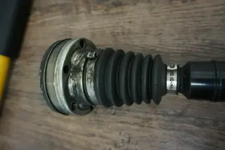 ANTRIEBSWELLE VORNE LINKS + Audi S3 8P + Gelenkwelle Antrieb + 1K0407271EE - Bild 2