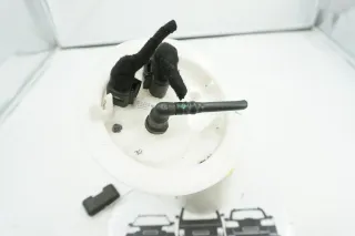 Audi A4 8K B8 A5 8T 1.8 TFSi Kraftstoffpumpe Förderpumpe Benzinpumpe 8K0919051AD - Bild 4