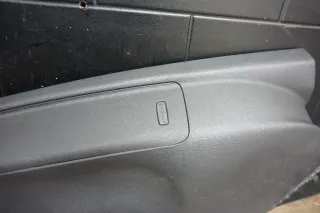 Abdeckung Verkleidung mit Seitenmodul links hinten schwarz original VW Tiguan 5N 5N0867765D - Bild 3