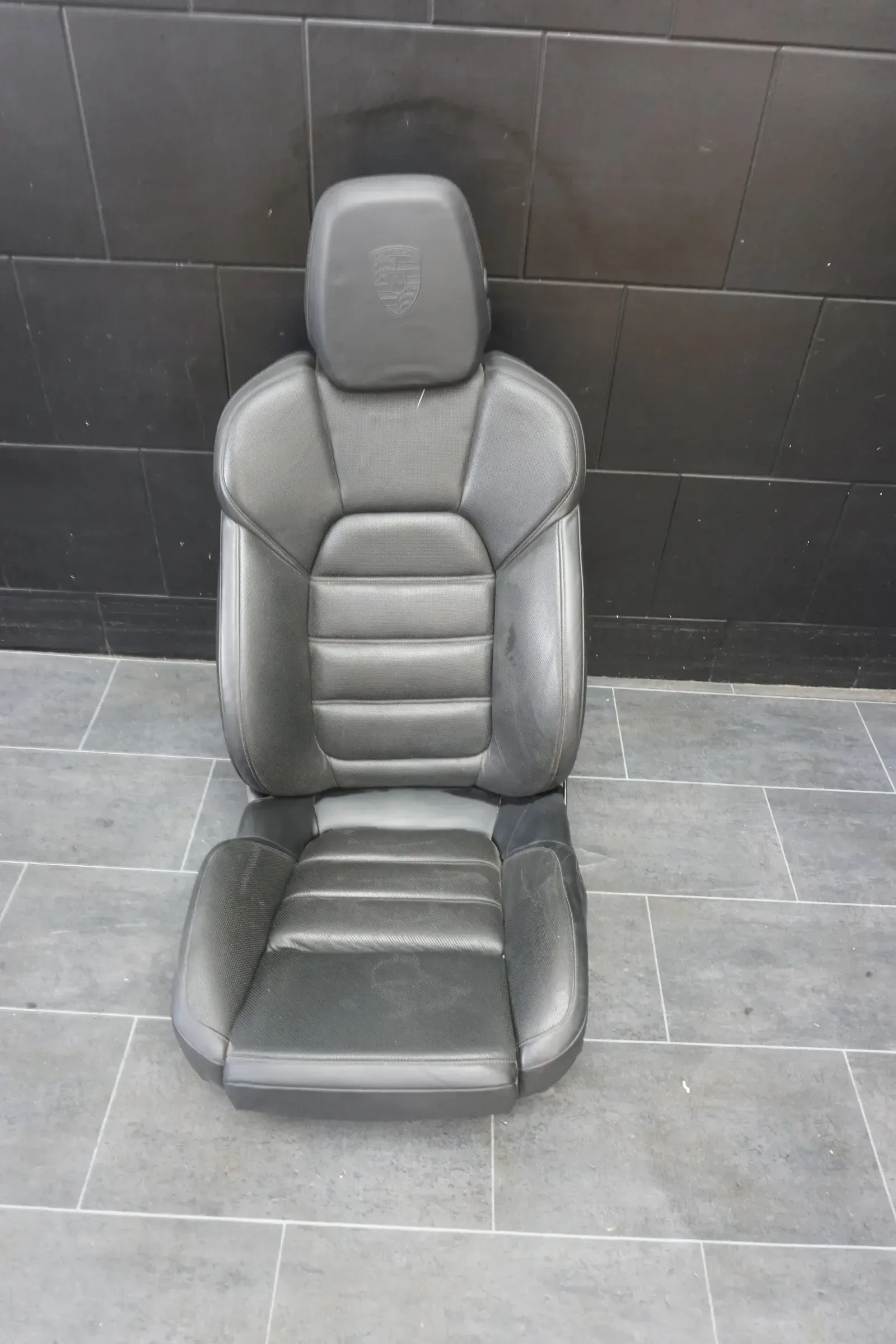 Porsche Cayenne 92A LEDER Fahrersitz el. Sportsitz Sitz SHZ Schwarz - Bild 1