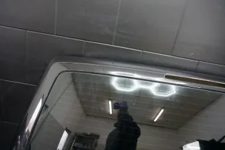 VW T5 / Multivan HECKKLAPPE KOFFERRAUMKLAPPE schwarz LC9Z - Bild 9