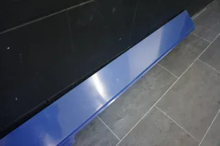 VW T5 Multivan Abdeckung Schiebetür rechts 7H3843796G LL5M Blau Langer Radstand - Bild 5