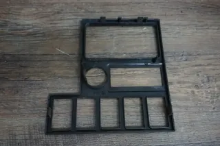 VW T4 Blende Rahmen Armaturenbrett Schalter Schalterrahmen 7D1858100A - Bild 2