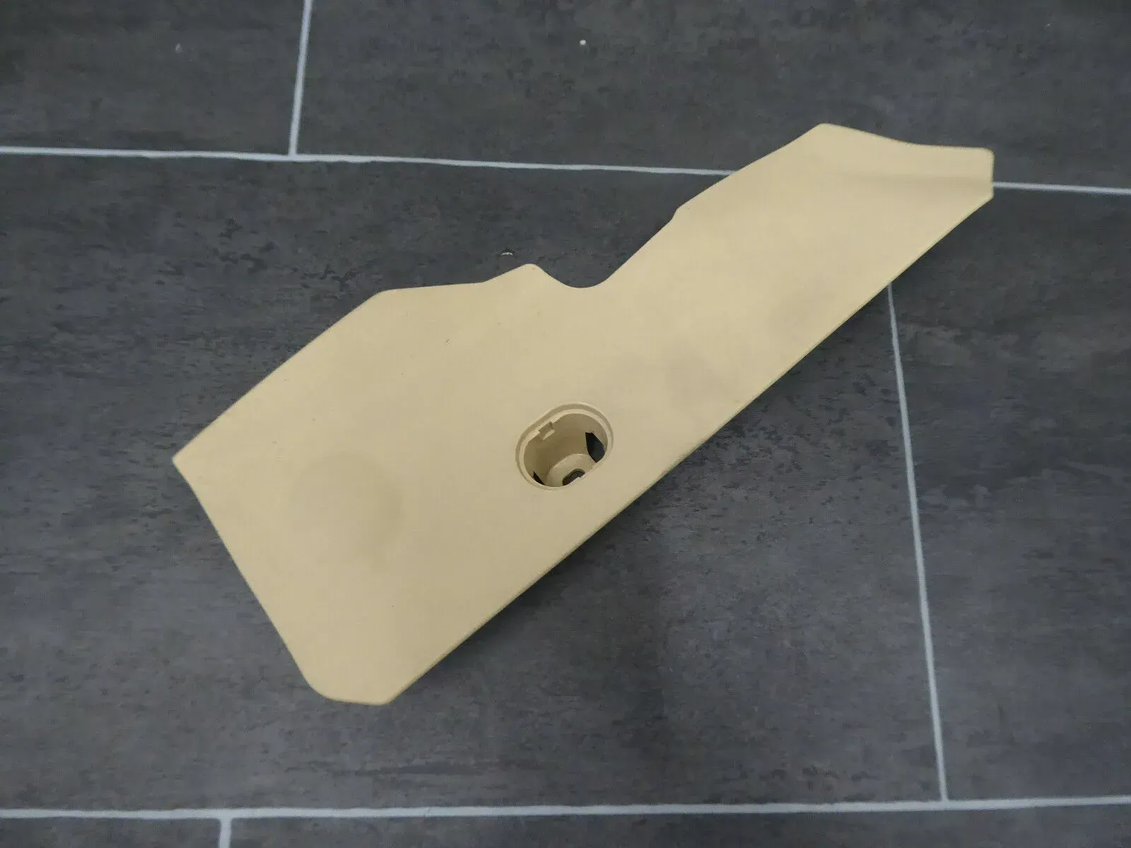 Audi A6 4G Abdeckung Seitenverkleidung Mittelarmlehne 4g1863279 beige - Bild 1