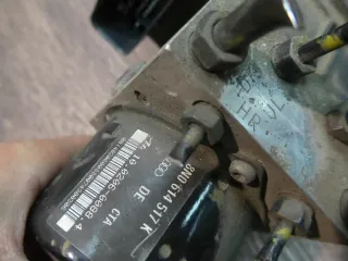 ABS ESP Hydraulikblock 8N0614517K 8N0907379K Audi TT 3.2L Quattro 8N - Bild 4