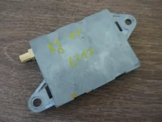 original Audi TT TTS 8J Antennenverstärker Antenne 8J8035225M - Bild 2