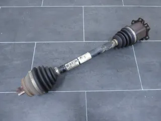 Audi A4 S4 8E Antriebswelle Welle Gelenkwelle vorn links 8E040727AT - Bild 1