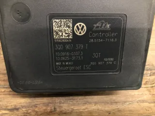 Seat Leon 5F Skoda Octavia ABS Block Steuergerät 3Q0907379T - Bild 7