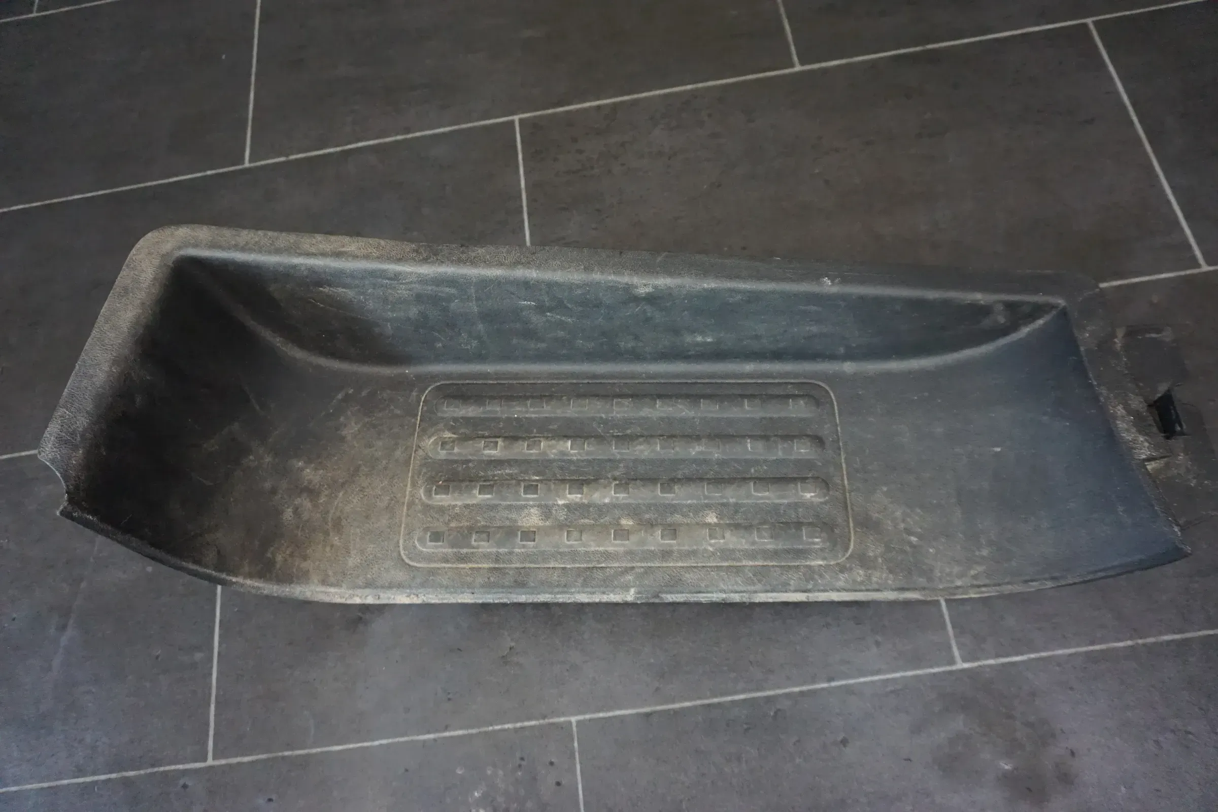 Einstieg Stufe Trittbretteinsatz vorne links VW T5 Transporter 7H0863735C - Bild 1