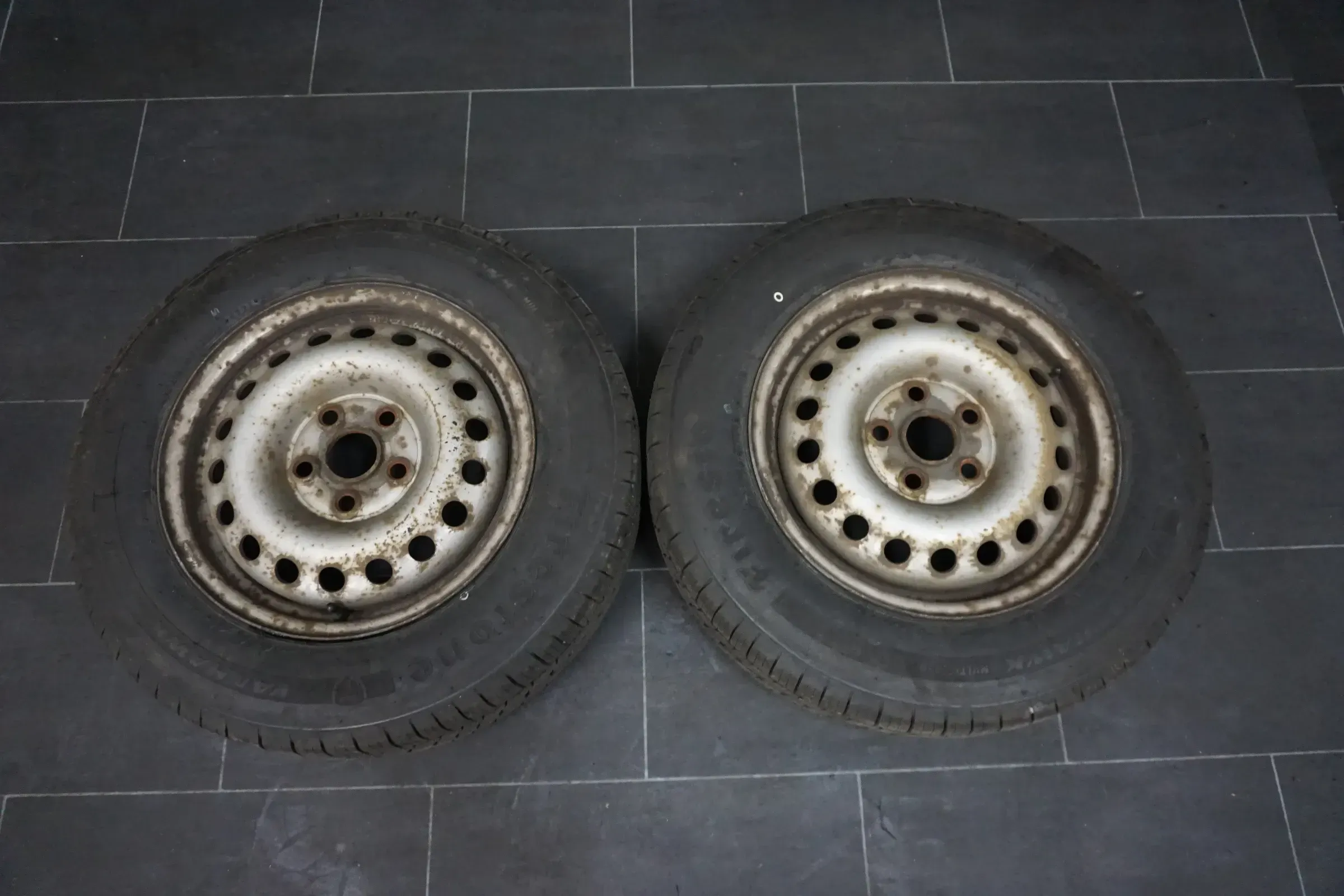 2x Reifen Alwetter VW Transporter T4 6x15 ET55 195/70/15 104R - Bild 1