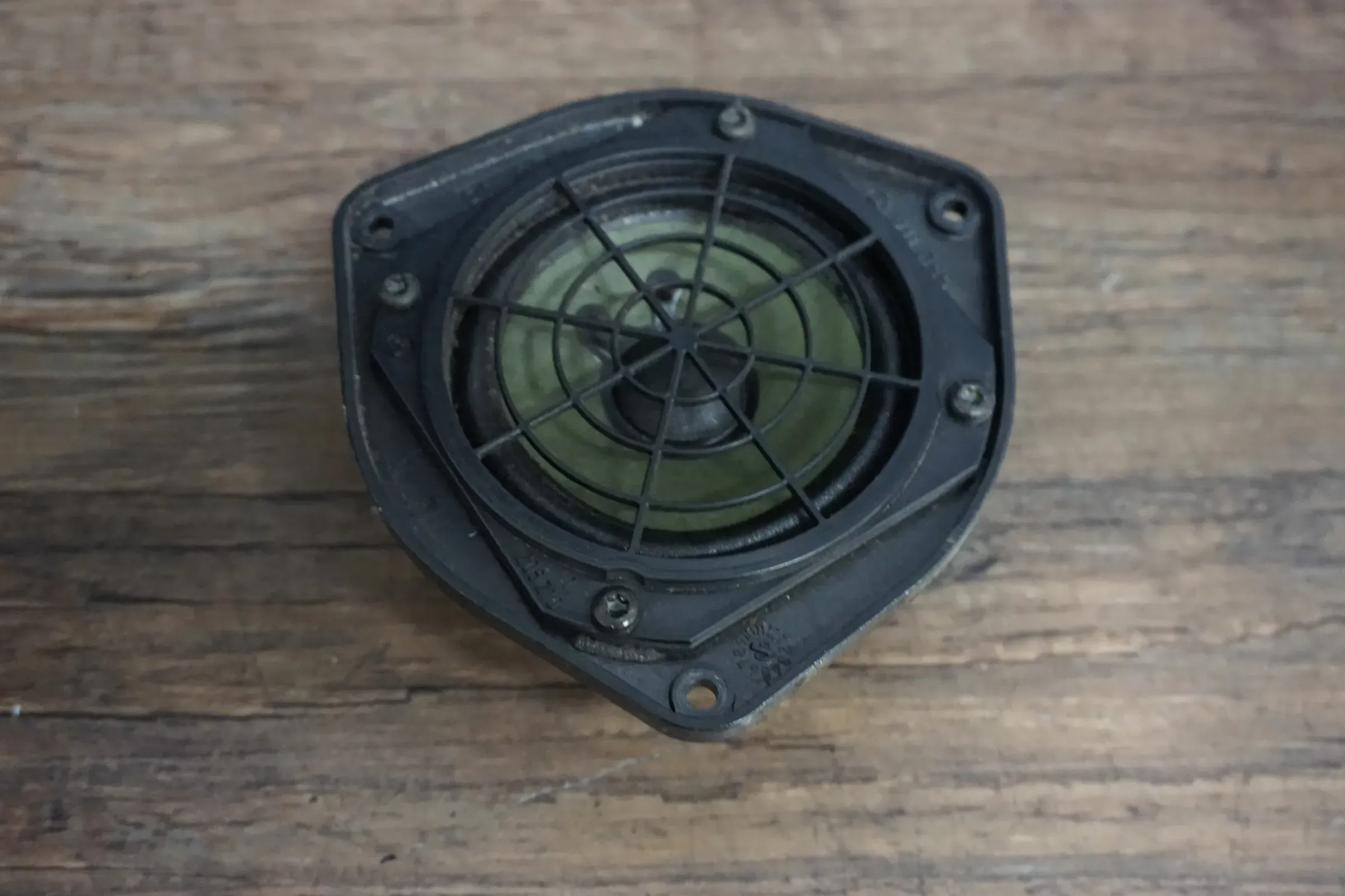 Audi TT 8N Roadster Bose Lautsprecher hinten 4D0035411A Soundsystem Rückwand - Bild 1