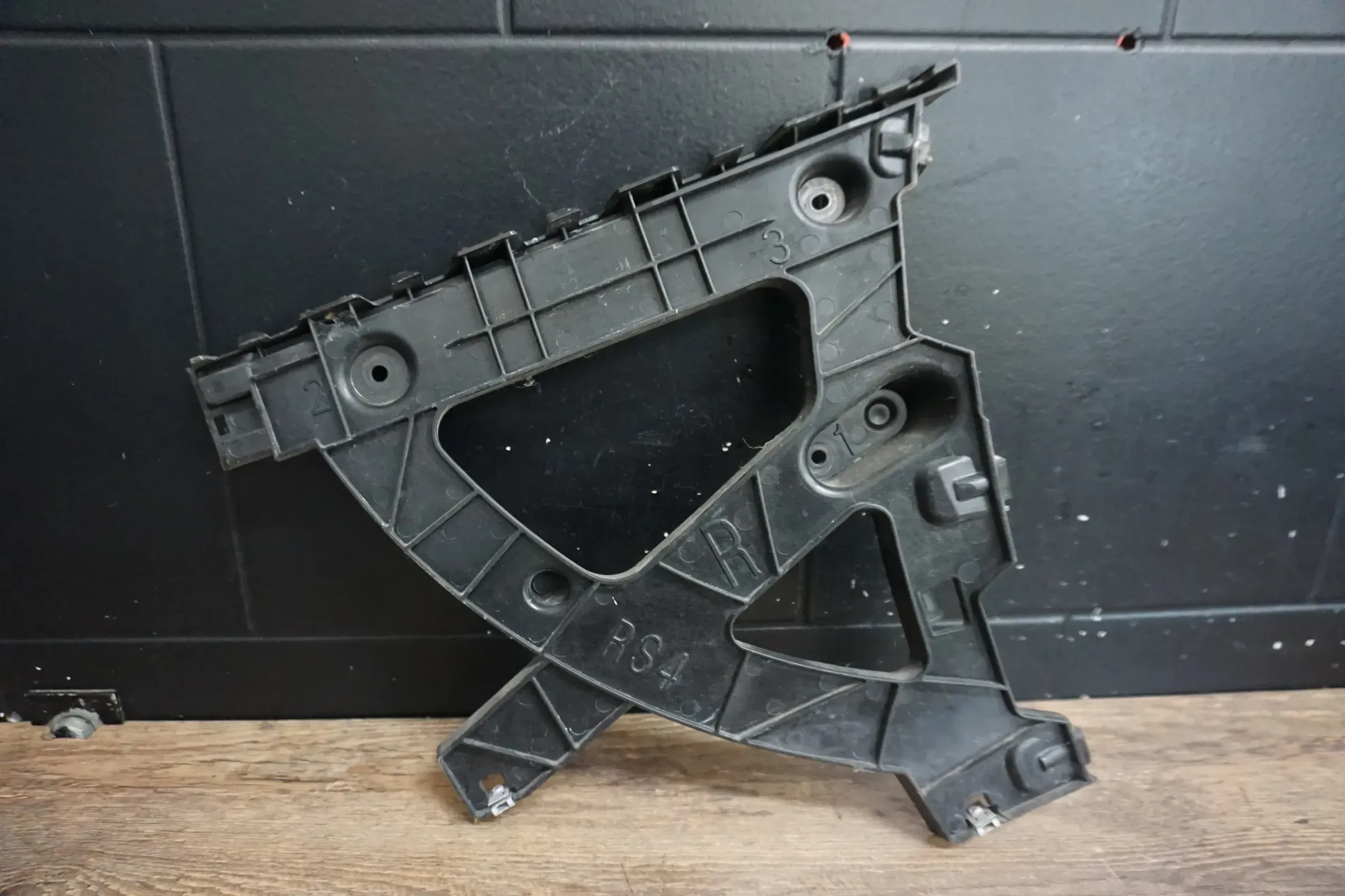 Stoßstangenhalter hinten rechts Audi A4 B8 8K Stoßstange Halter 8K9807454D RS4 - Bild 1