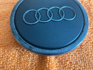 Audi A6 4B A4 Felgendeckel Nabendeckel Kappe 4B0601170A - Bild 2