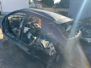 VW Polo GTI 2G 2019 Karossere Karosserie Schwarz 5 Türer Deutsch - Bild 6