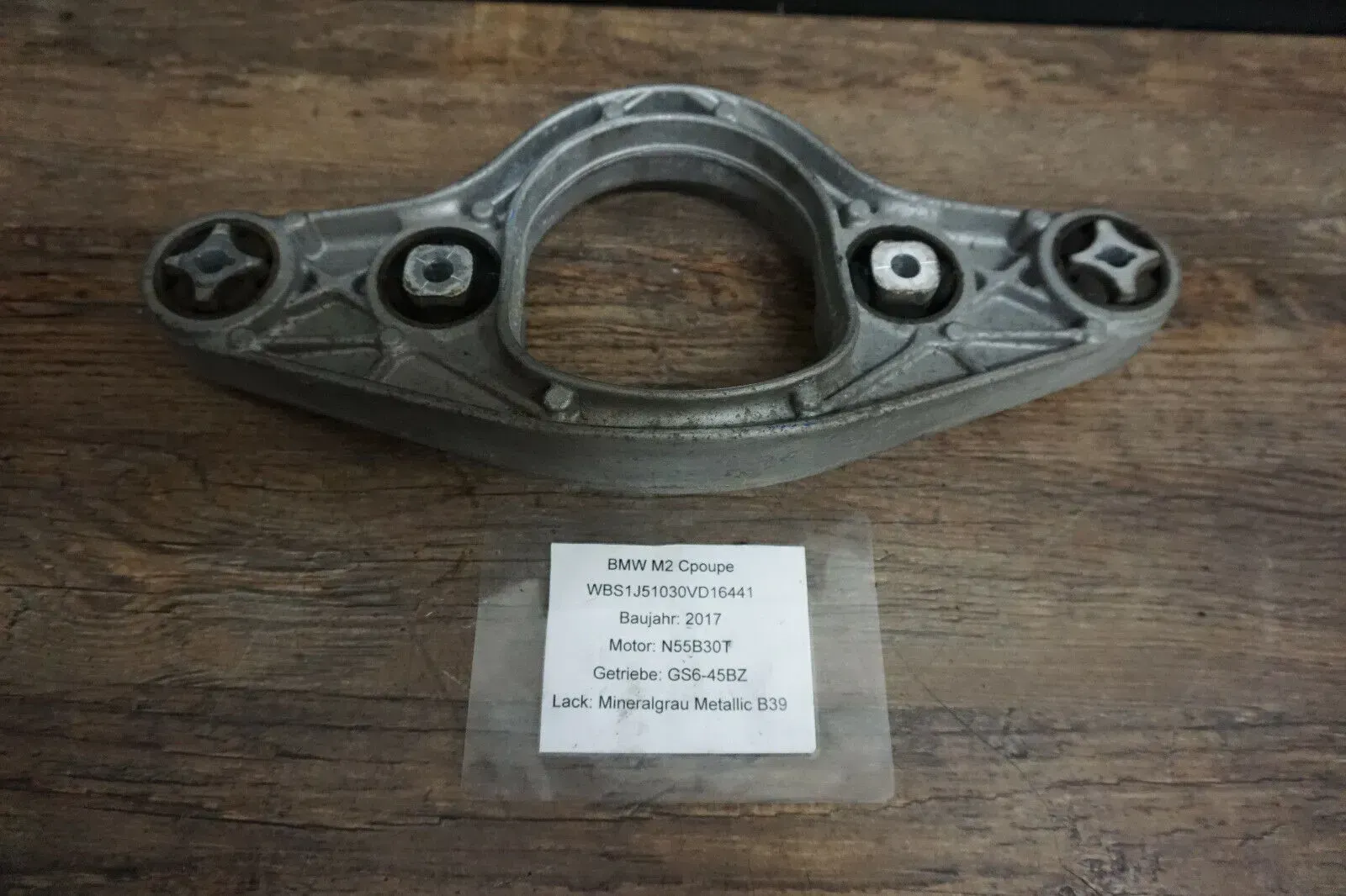 BMW M1 F87 M3 F80 M4 F82 F83 Adapter Halterung Vorn Hinterachse 2284774 - Bild 1