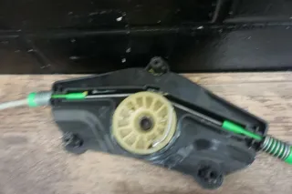 Audi A4 8K B8 Fensterhebermechanik Fensterheber Tür vorne links VL 8K0837461A - Bild 4