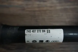 VW T5 2,5 TDI Antriebswelle Gelenkwelle vorne rechts 6 Gang Getriebe 7H0407272BN - Bild 4