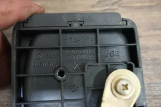 VW T4 Türgriff Entriegelung Flügeltür Heckklappe hinten link 7D0827185 721827185 - Bild 2