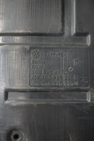 Vw Passat 3C5 Kombi Unterbodenschutz Unterfahrschutz vorn 3C0825237D - Bild 5