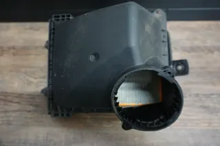 AUDI A4 B7 8E 3,0TDI 232PS LUFTFILTERKASTEN LUFTFILTER GEHÄUSE 059133835G - Bild 2
