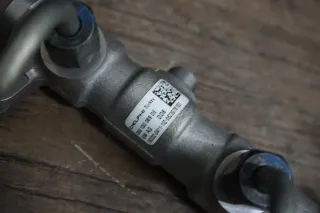 Audi 3.0TDI Verteilerrohr Druckspeicher Einspritzleiste 059130089DE - Bild 4