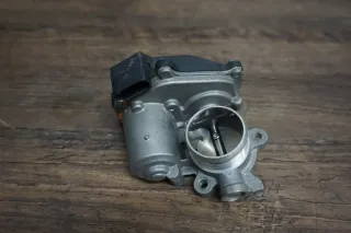 Audi A6 4G A4 8K A5 8T 2.0TDI Abgasrückführungsventil Ventil 04L131501B - Bild 2