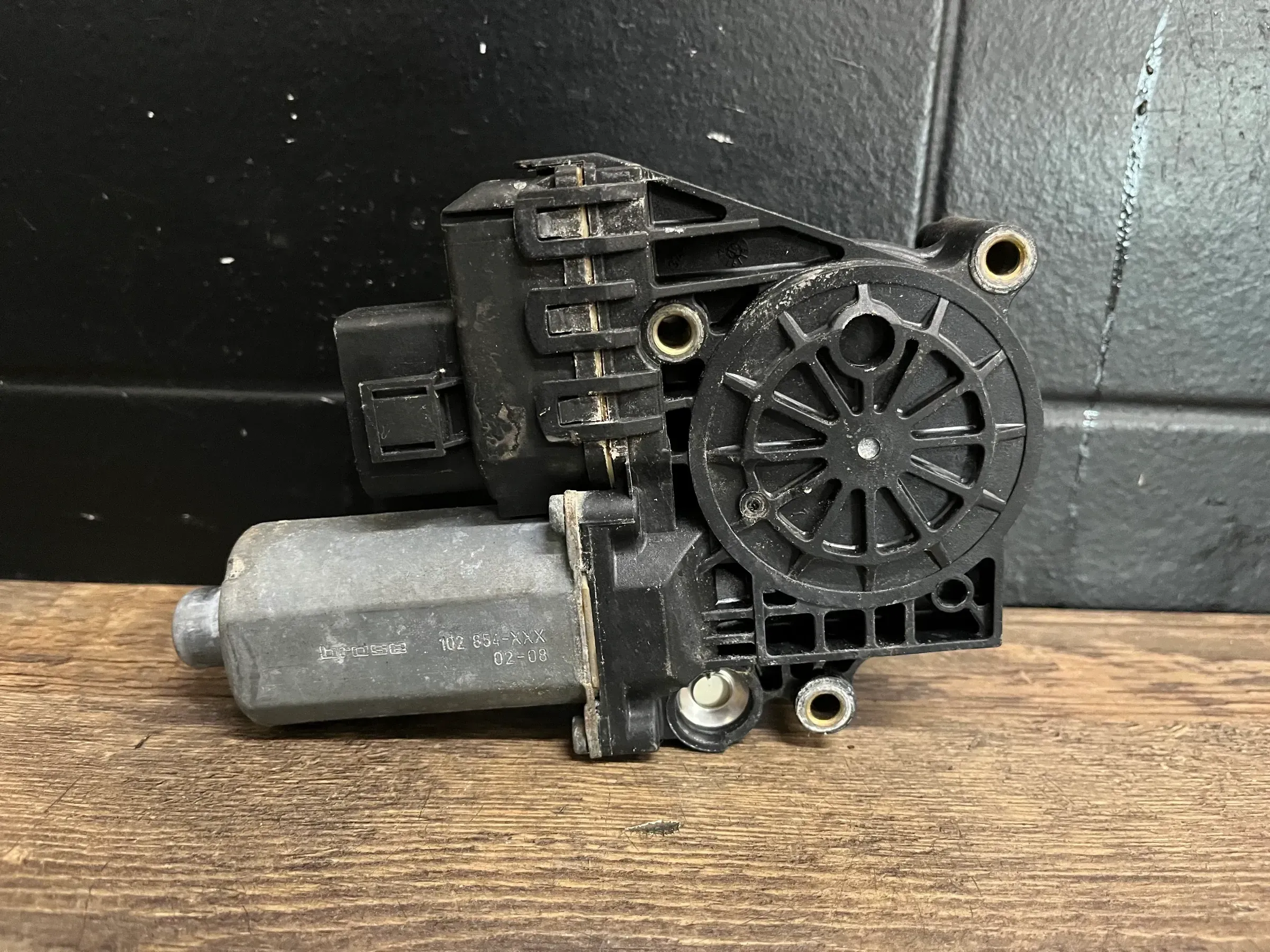 Original Audi A6 S6 4B Fensterhebermotor vorne rechts 0130821774 - Bild 1