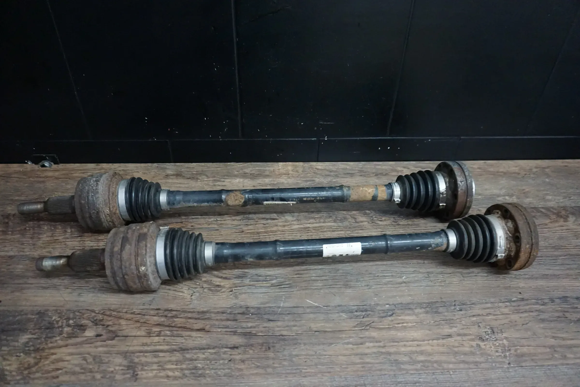 VW T5 7H 7J T6 SG Set Antriebswelle Gelenkwelle hinten 7E0501201B/C 7E0501202/A - Bild 1