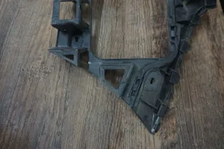 VW Touareg 7P Stoßstangenhalter Führungsprofil Halter Hinten Rechts 7P6807394C - Bild 2