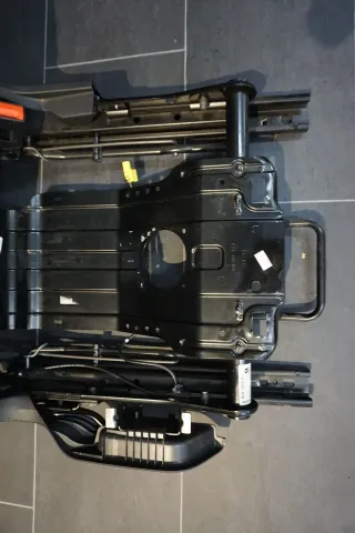 VW Touareg 7P Sitz Hinten Rechts Rücksitzbank Leder Klappbar 7P0886102L - Bild 2