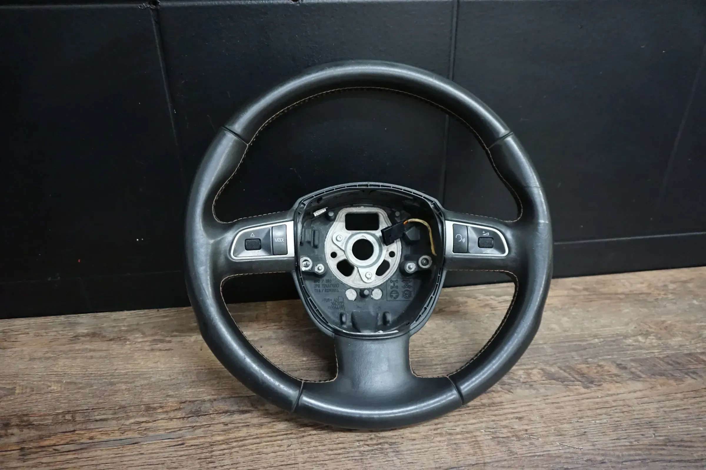 Audi A4 A5 8T B8 8K Leder-Lenkrad S-Line inkl. Multifunktionstasten - Bild 1