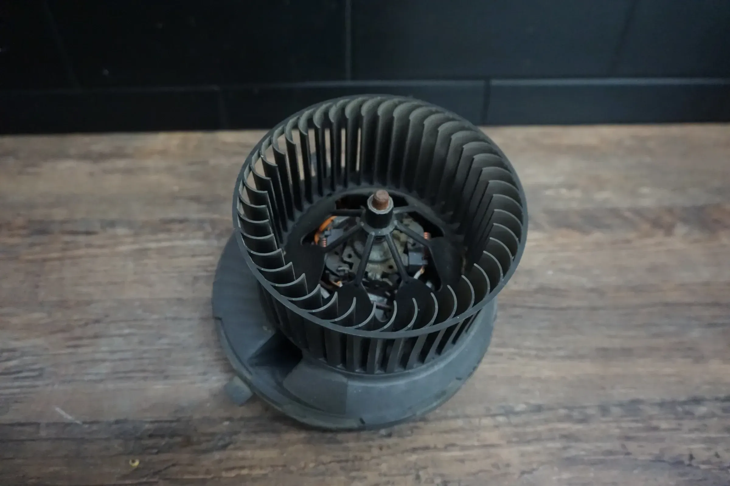 Heizgebläse Motor für Audi Seat Skoda VW Leon Octavia Golf Passat 1K1819015C - Bild 1