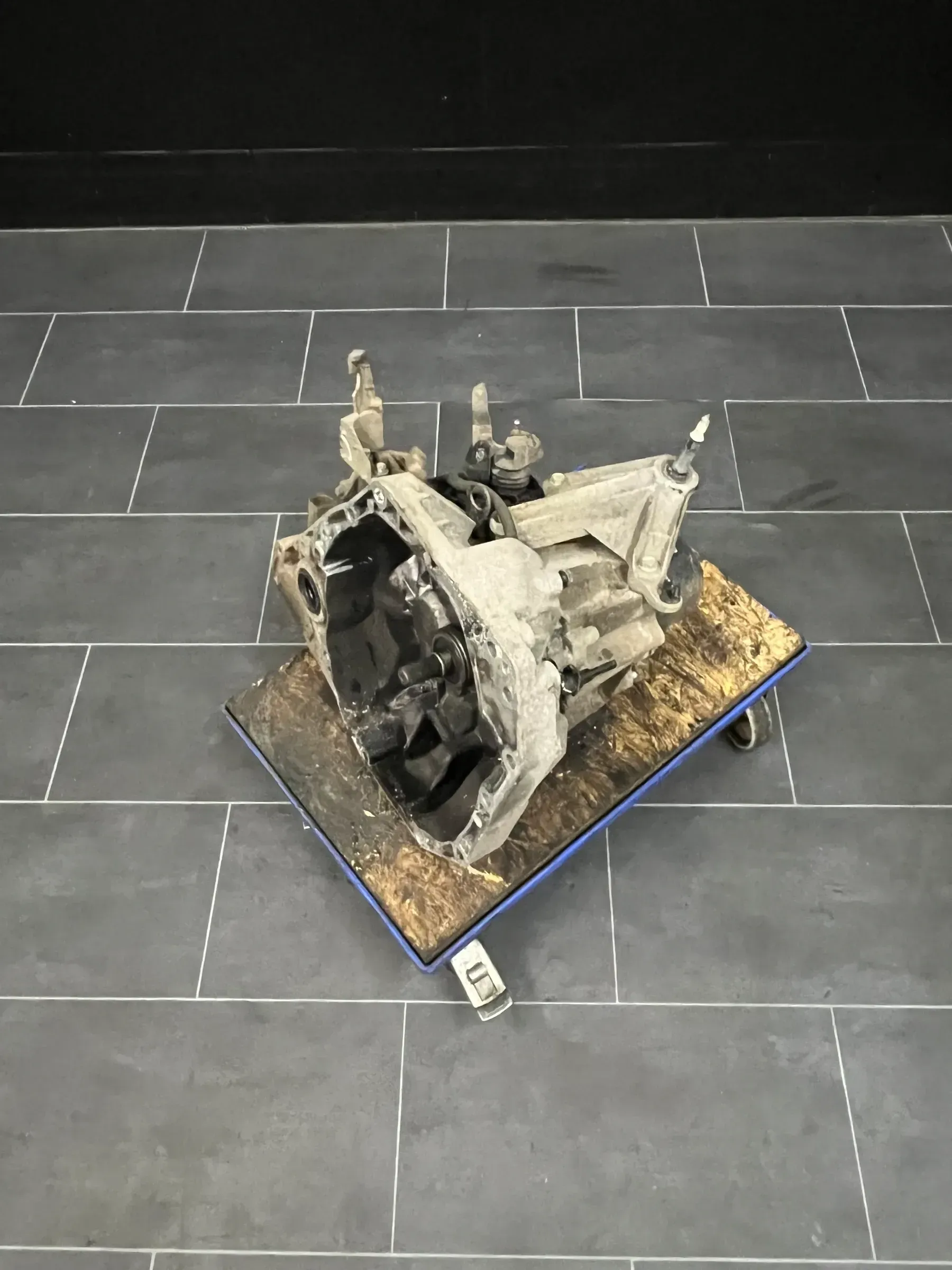 HR16DE.F5 Schaltgetriebe Getriebe für Nissan Qashqai J10 07-10 1,6 86KW - Bild 1