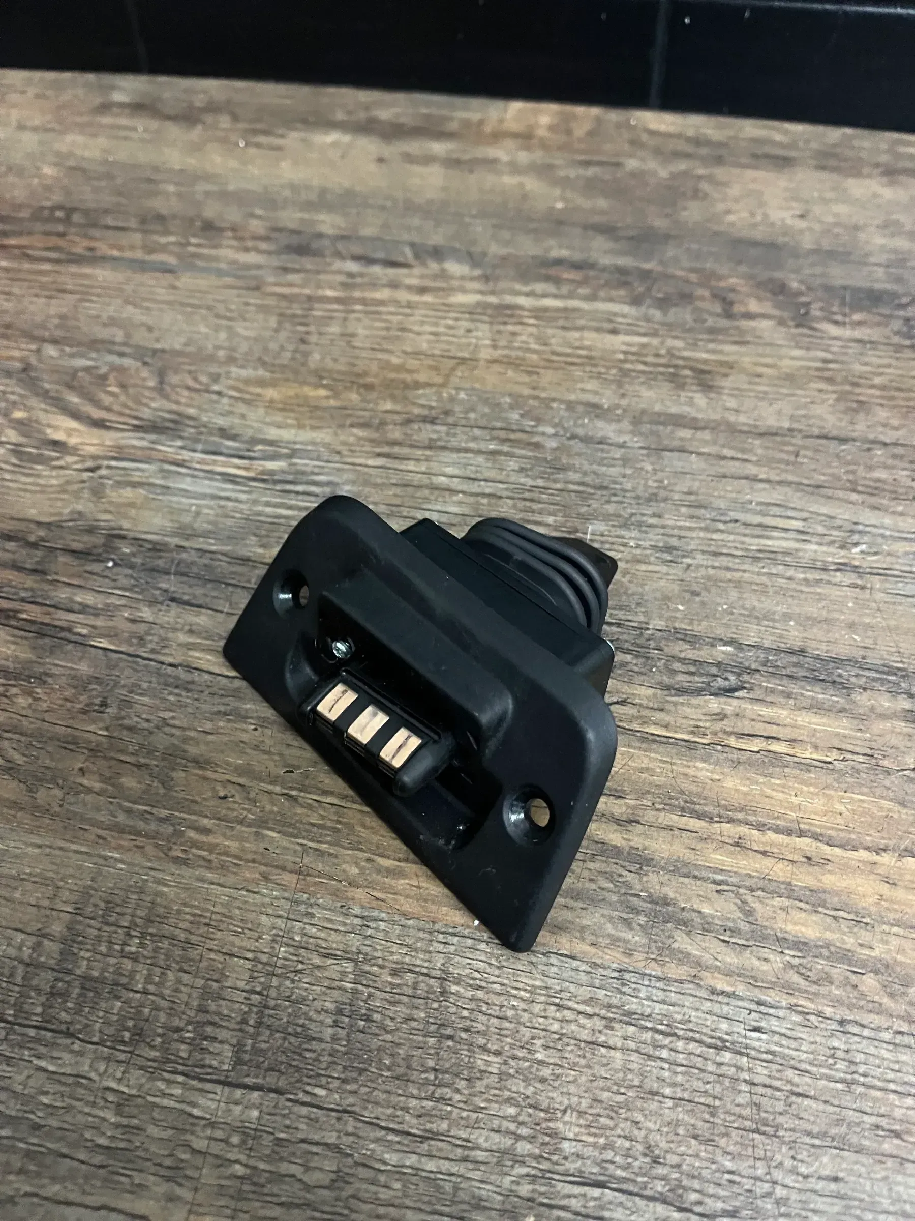 10400167310 Original Kontaktschalter Schalter Hinten VW TRANSPORTER T6 Stecker - Bild 1