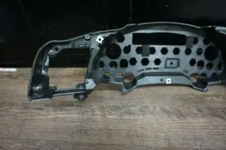 Träger Kombiinstrument Audi A4 8K A5 8T SOUL Rahmen Halterung Tacho 8T1857735 - Bild 4
