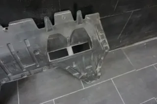 Vw Passat 3C5 Kombi Unterbodenschutz Unterfahrschutz vorn 3C0825237D - Bild 2
