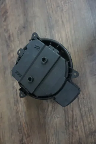 Audi A8 4H A6 4G A7 Gebläsemotor Gebläse Heizungsgebläse 4H1820021B - Bild 2