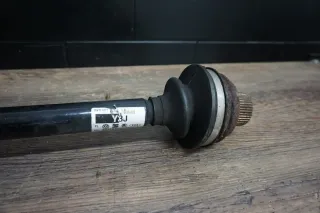 Audi A4 8K A5 8T Gelenkwelle Antriebswelle hinten 8K0501203J - Bild 2