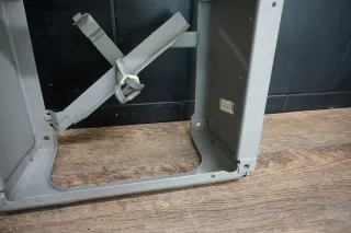 VW T4 Sitzkonsole Konsole vorne links Fahrersitz Schiene 701881669F rechts grau - Bild 5