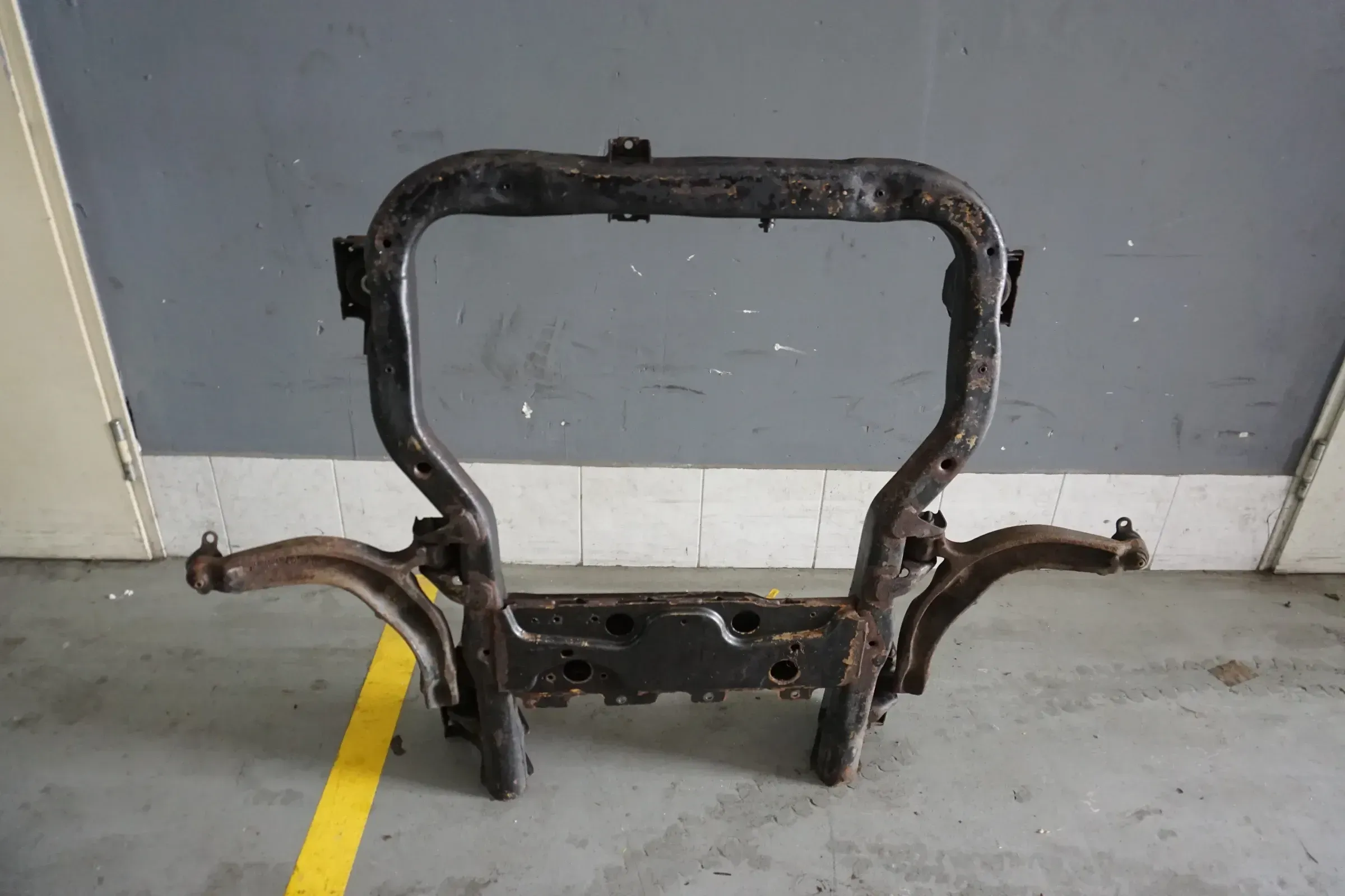 Aggregateträger VW T5 Achse vorne Vorderachse Achsträger 7E0499029 2.5 TDI - Bild 1