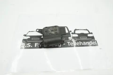 Background image for VW T5 Multivan Stellmotor Heizung Klima Lüftung 7L0907511B Oben