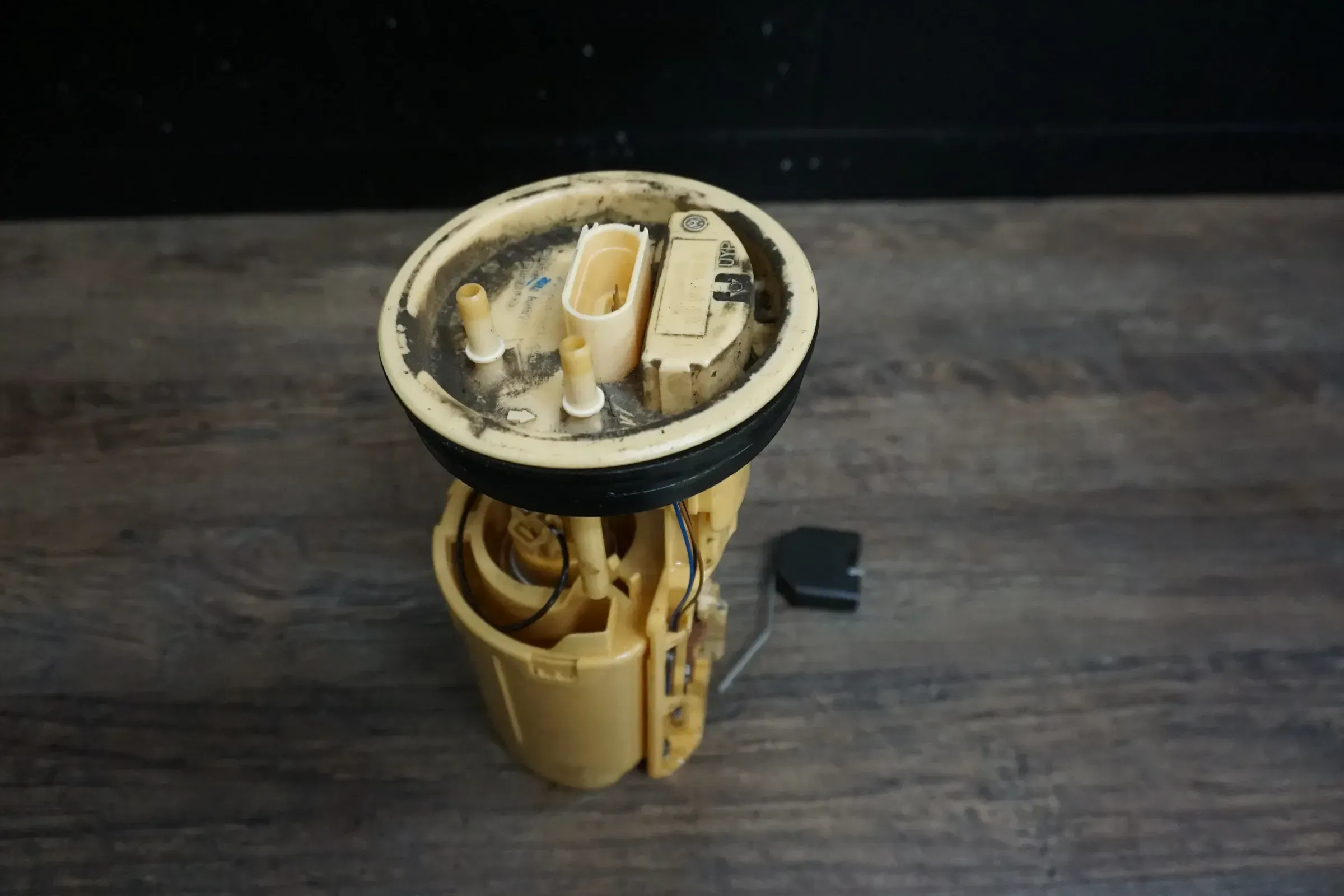 VW T5 2.0 TDI Tankpumpe Dieselpumpe Pumpe Kraftstoffpumpe 7E0919050B - Bild 1
