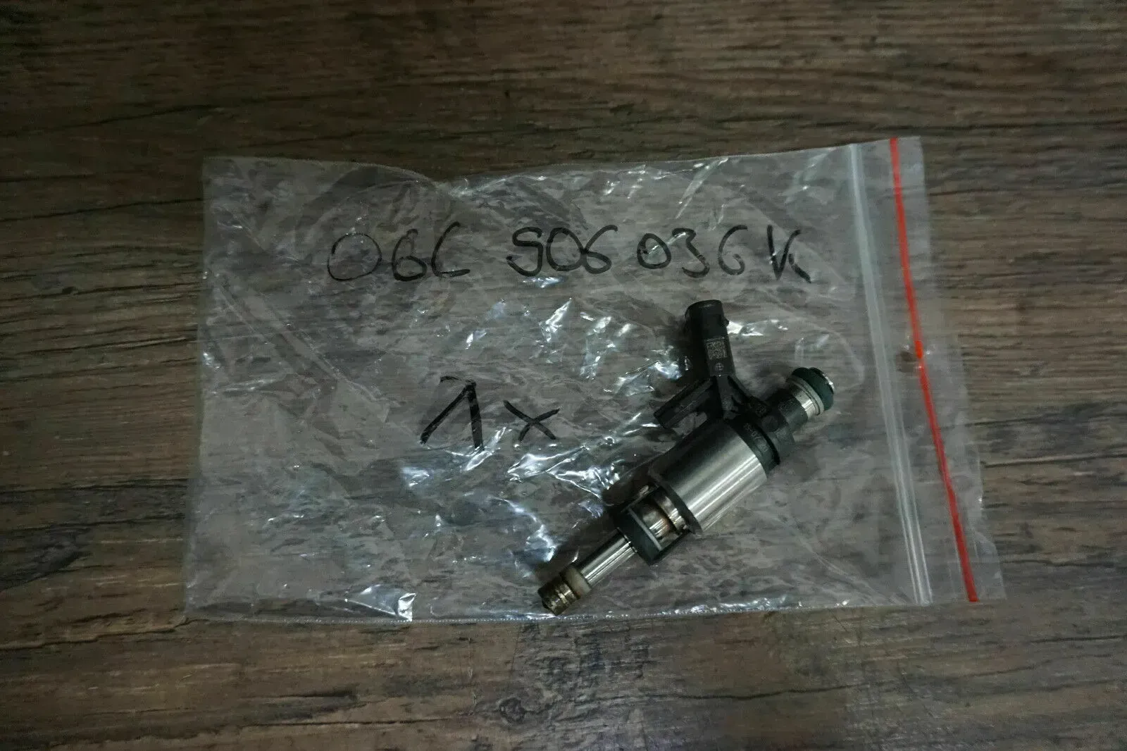 Org Audi VW Seat Skoda Einspritzventil 06L906036K Einspritzdüse Injektor TFSI - Bild 1